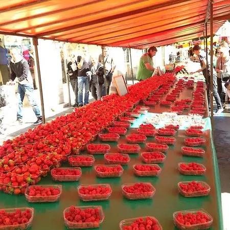 L' Du Marche