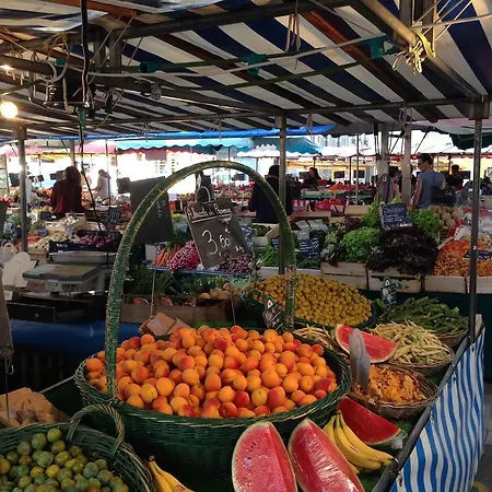 Daire L' Du Marche *