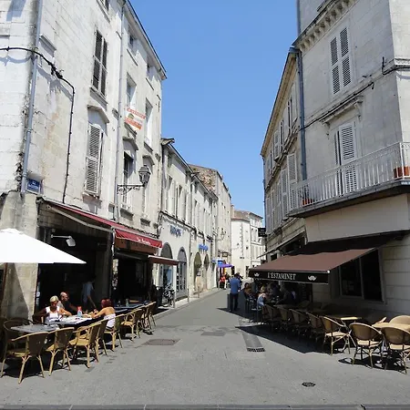 Apartment L' Du Marche